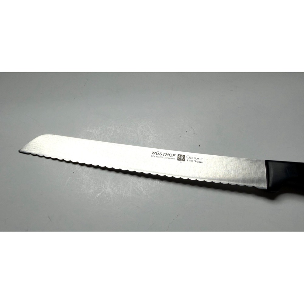 Wusthof Gourmet 8" Serrated Bread Knife Slicing Bread Factory Sharp! - Picture 2 of 13